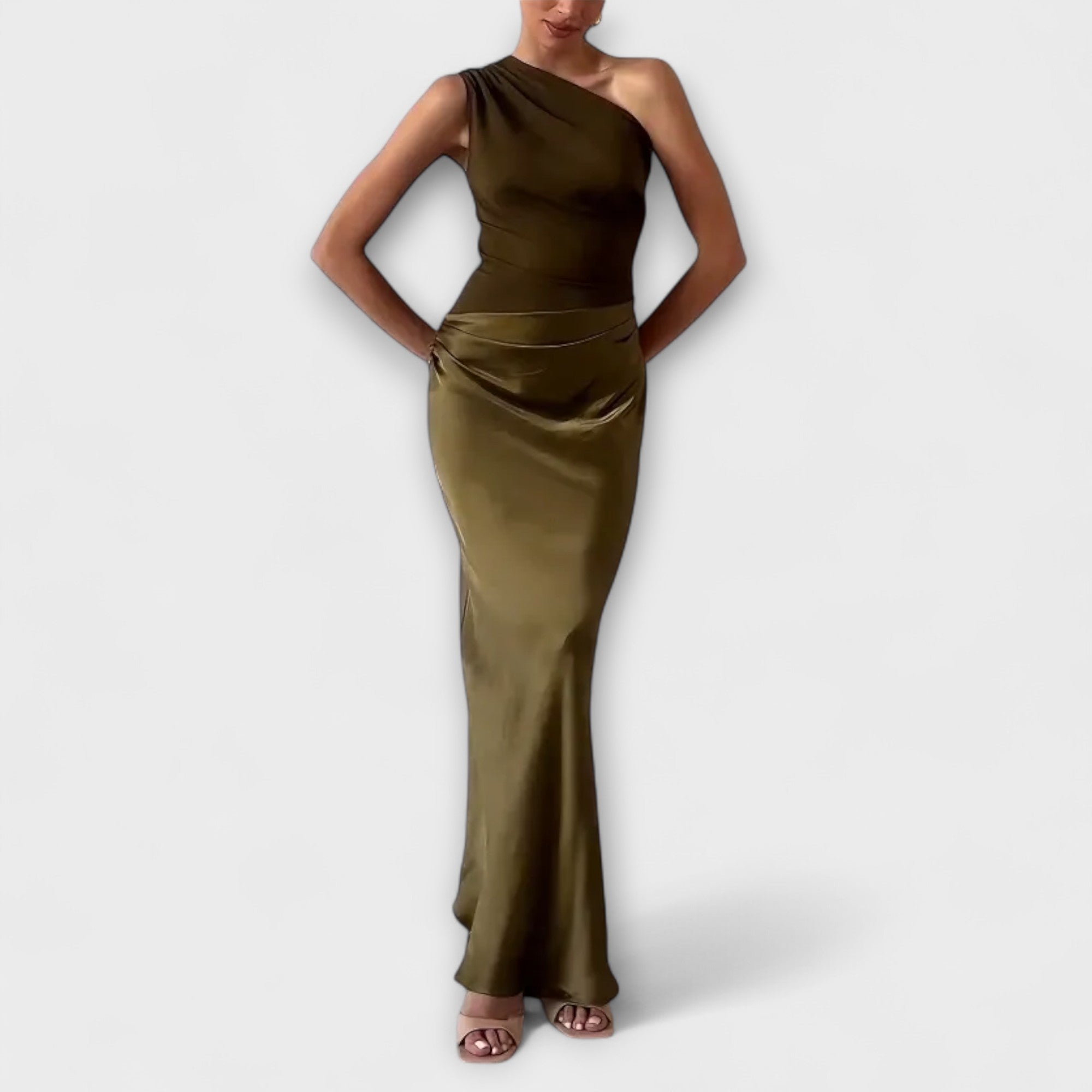 Emilia | Elegancka Maxi Sukienka na Jedno Ramię z Faldami