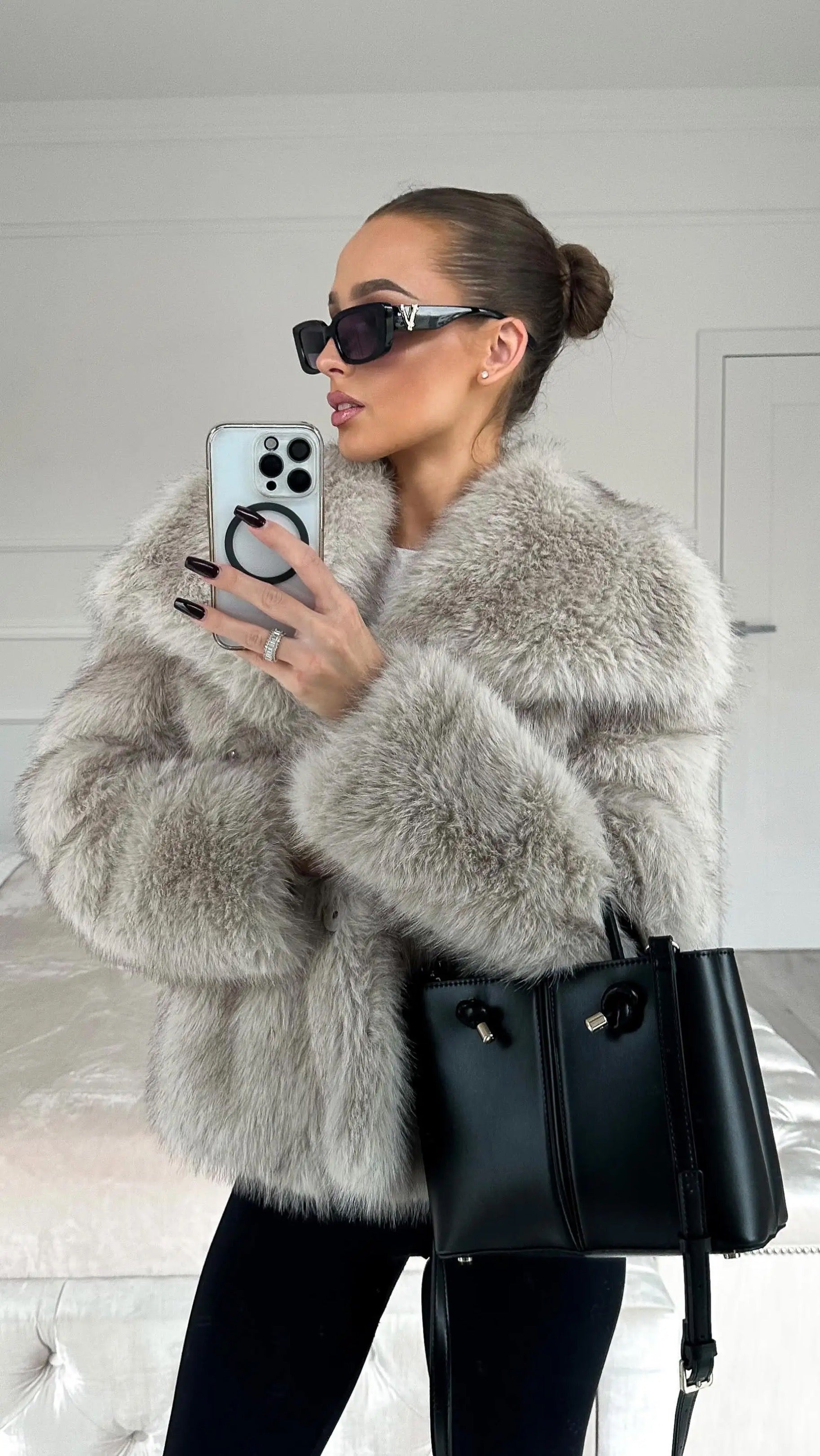 Alena | Elegancka Kurtka z Sztucznego Futra