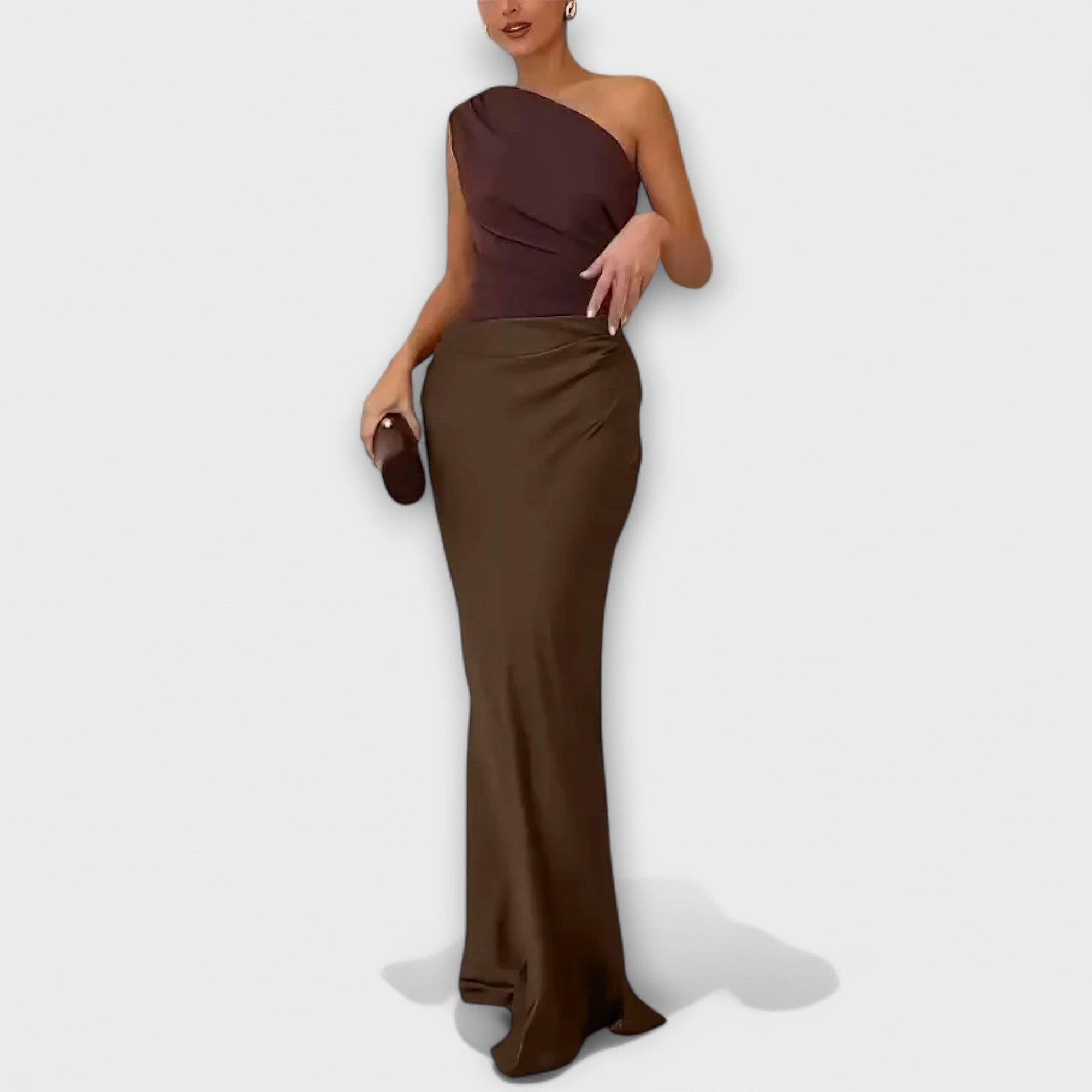 Emilia | Elegancka Maxi Sukienka na Jedno Ramię z Faldami