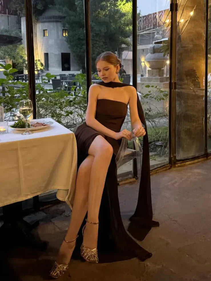 Georgia | Elegancka Suknia w Niskim Stylu
