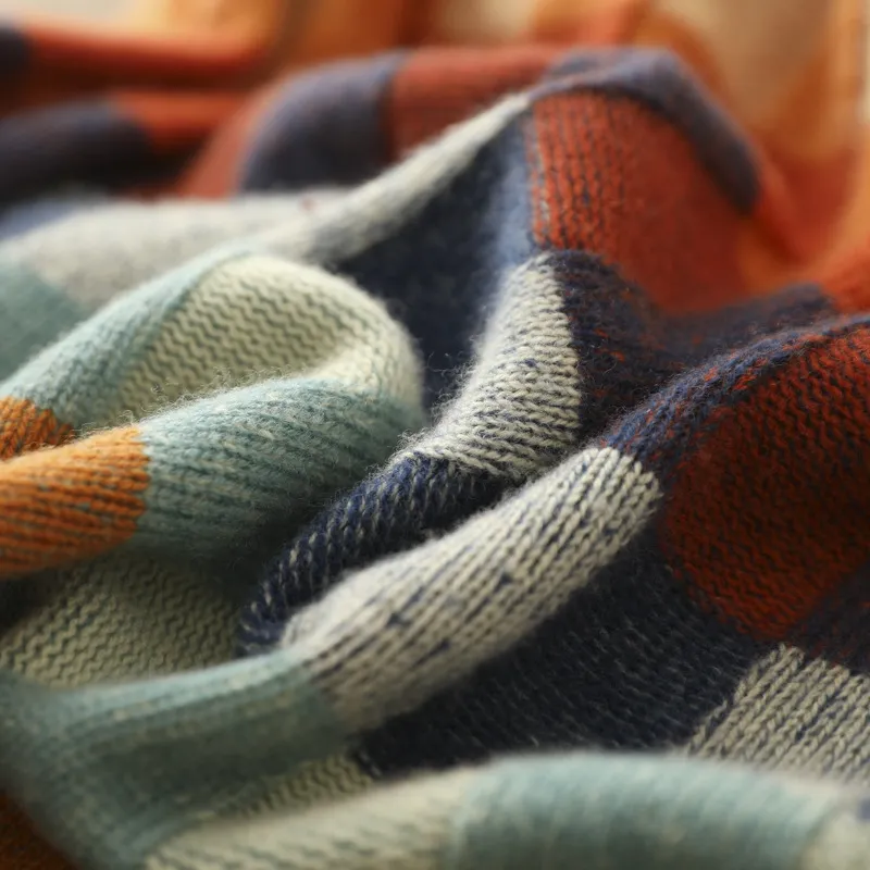 Mabel | Sweter z golfem w stylu patchwork